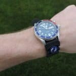 Orient Mako Rubber FEM65003DW En la muñeca